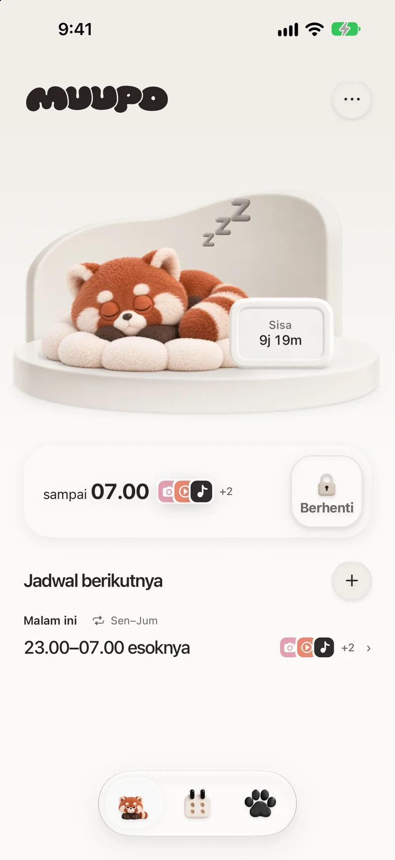 Layar beranda saat blokir, dengan panda merah yang tertidur