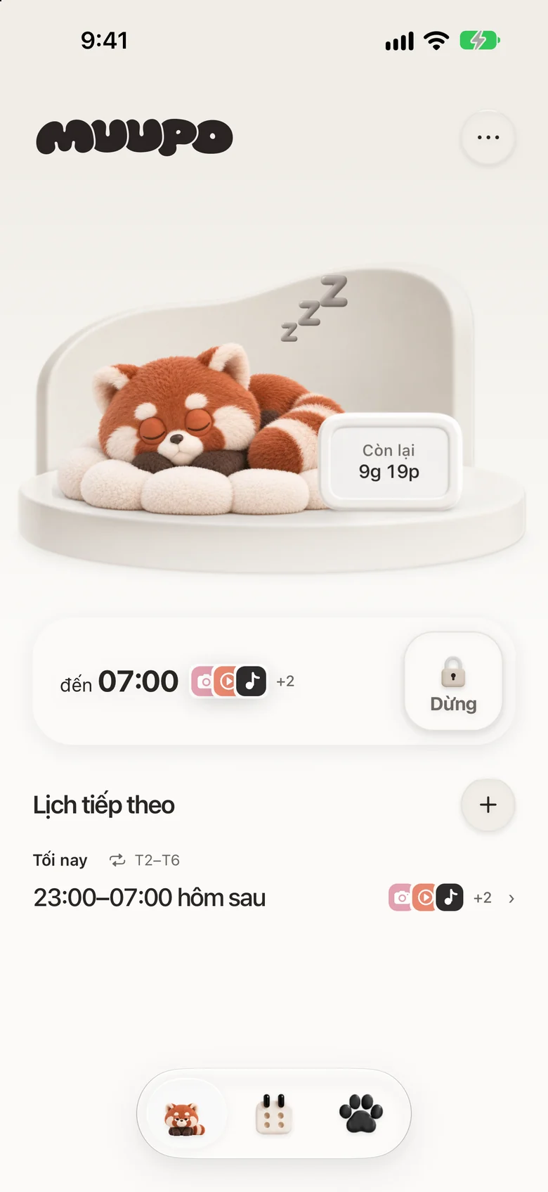 Màn hình chính khi đang chặn, gấu trúc đỏ đang ngủ